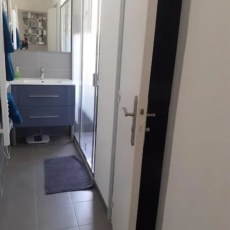 2 Pieces Neuf Wifi Quartier Borriglione * Ницца