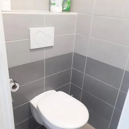 2 Pieces Neuf Wifi Quartier Borriglione Apartmán
